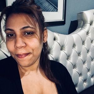 Meet your Posher, Fallon